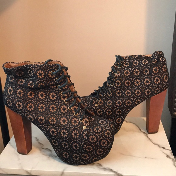 Jeffrey Campbell platform lace booties - Picture 3 of 4